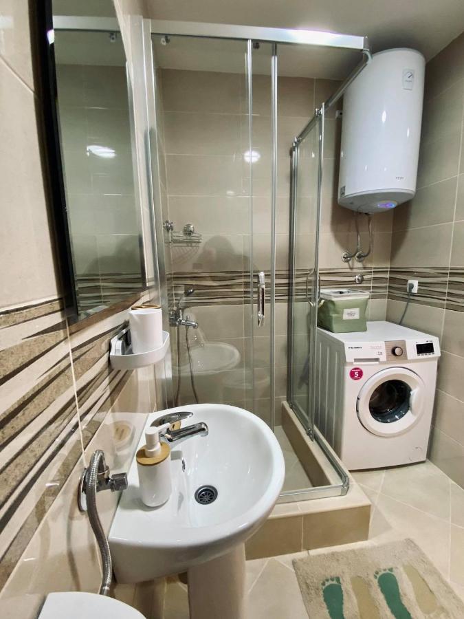 Newtown Apartment Nikšić Buitenkant foto