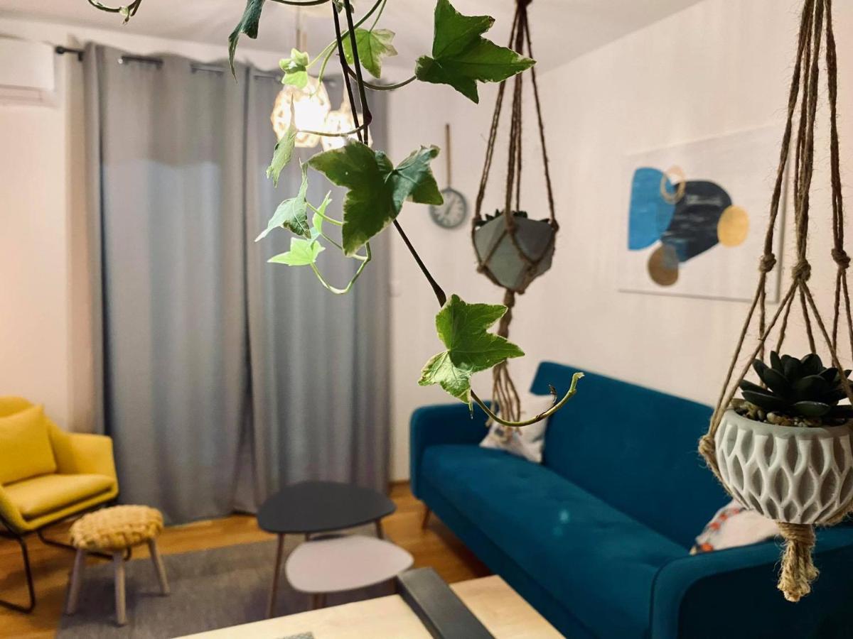 Newtown Apartment Nikšić Buitenkant foto