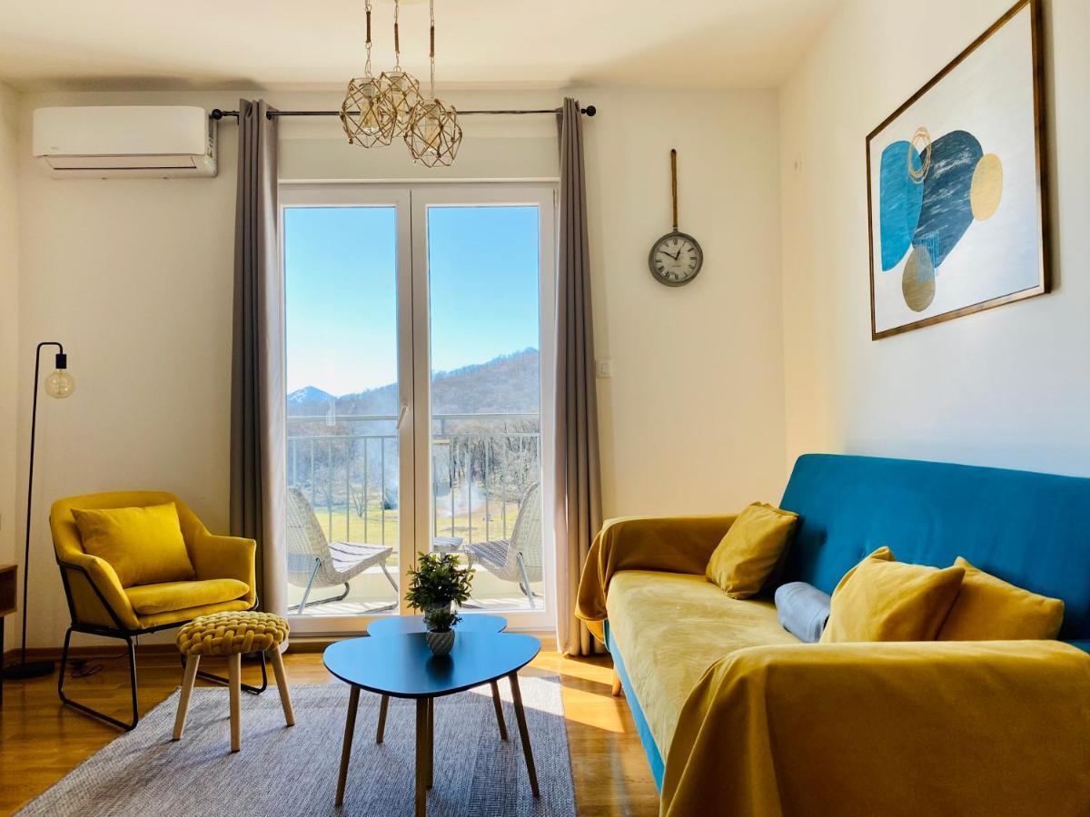 Newtown Apartment Nikšić Buitenkant foto